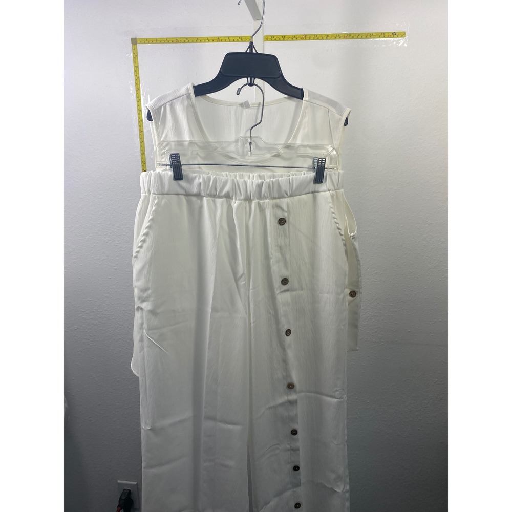 White 2 Piece Set Sleeveless Side Button Top and Wide‎ Leg Pants Size 3 L